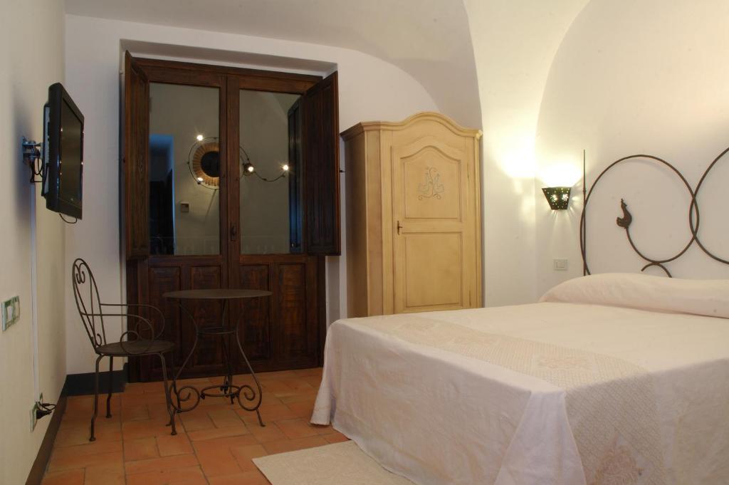 Nascar Hotel Santa Maria Navarrese Room photo